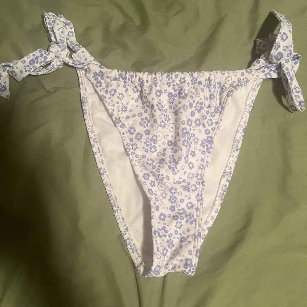 hollister swim bottoms